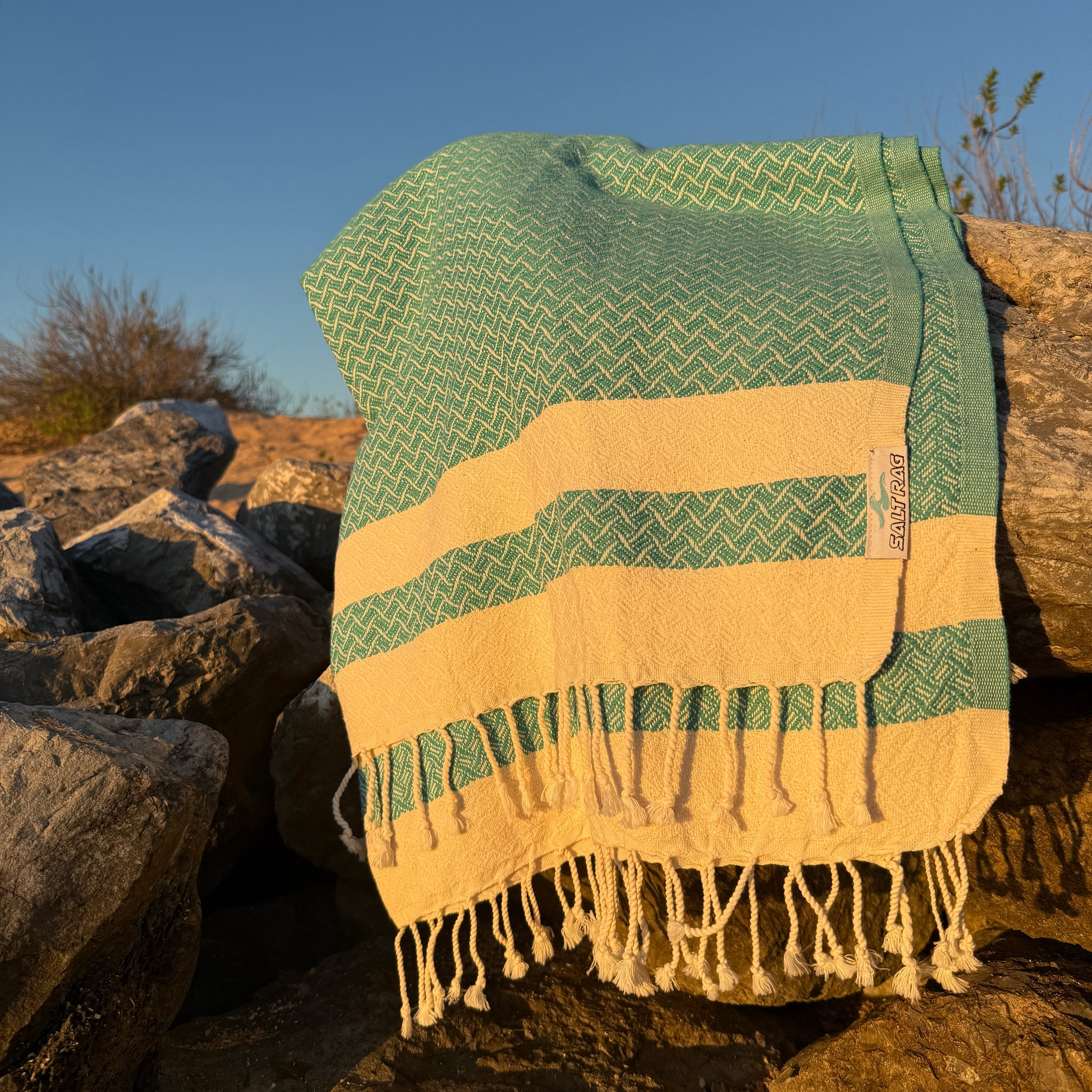 The Wave Rag (Green) – Salt Rag™ Turkish Beach Towel