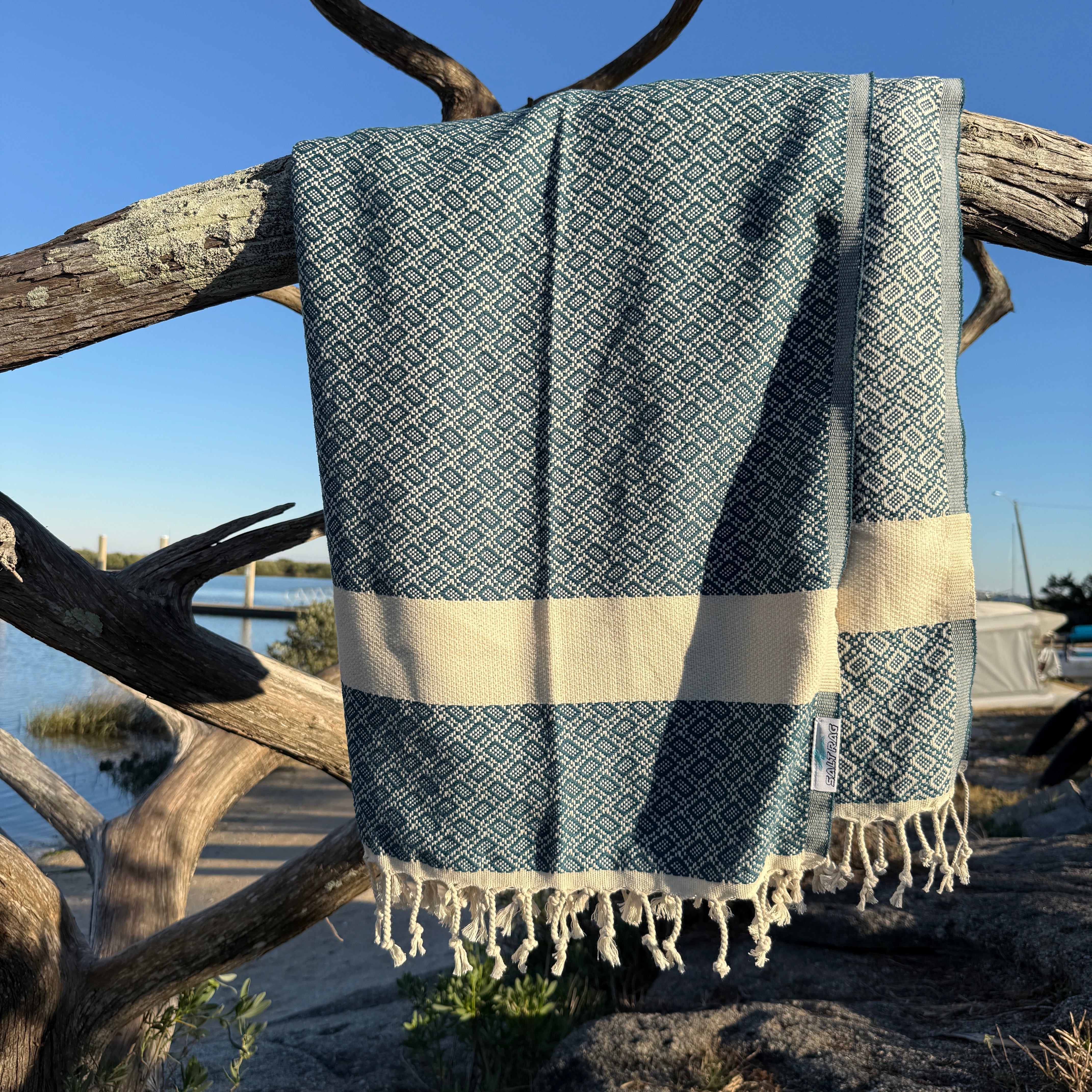 The Crab Trap Rag (Teal) – Salt Rag™ Turkish Beach Towel