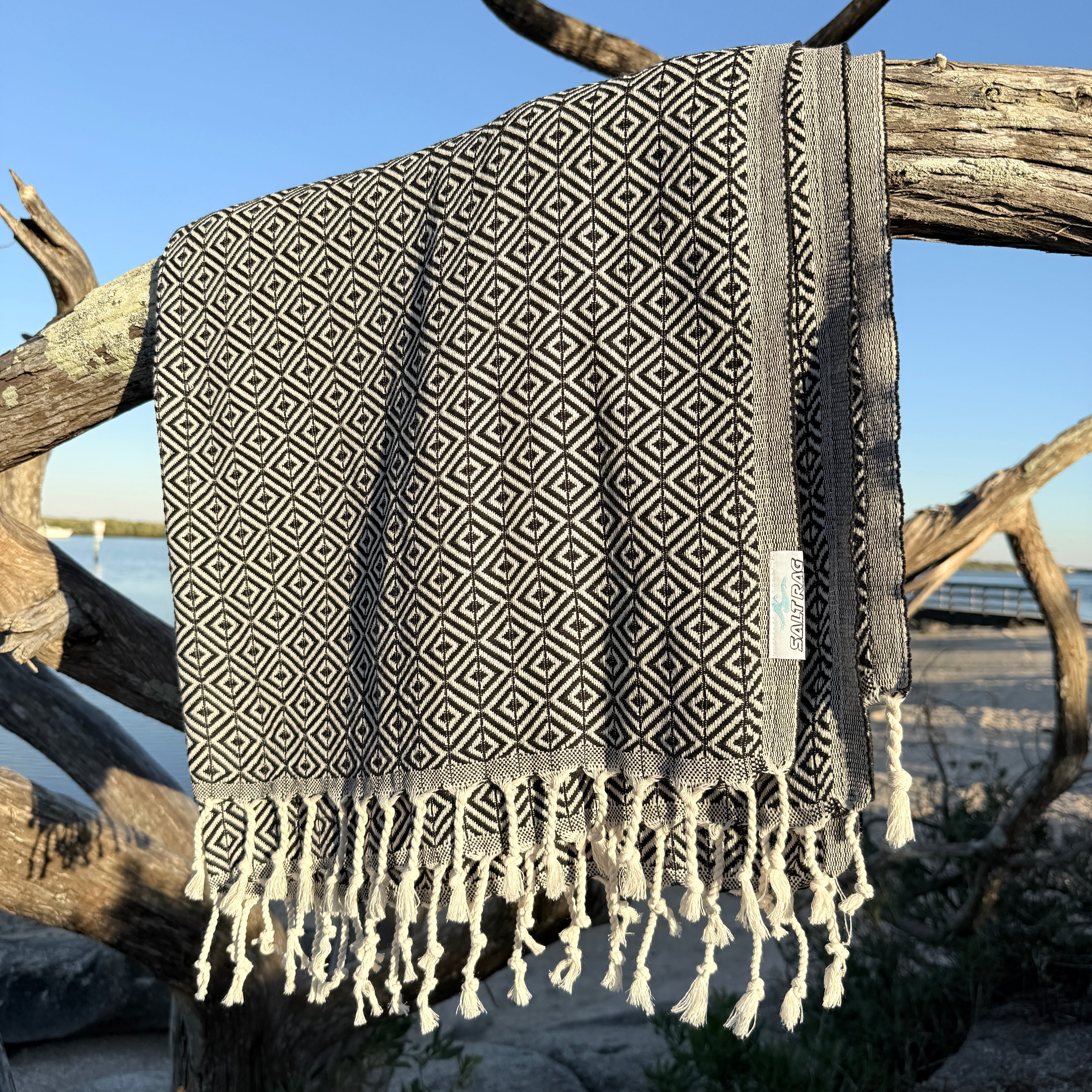 The Sandbar Rag (Black) – Salt Rag™ Turkish Beach Towel