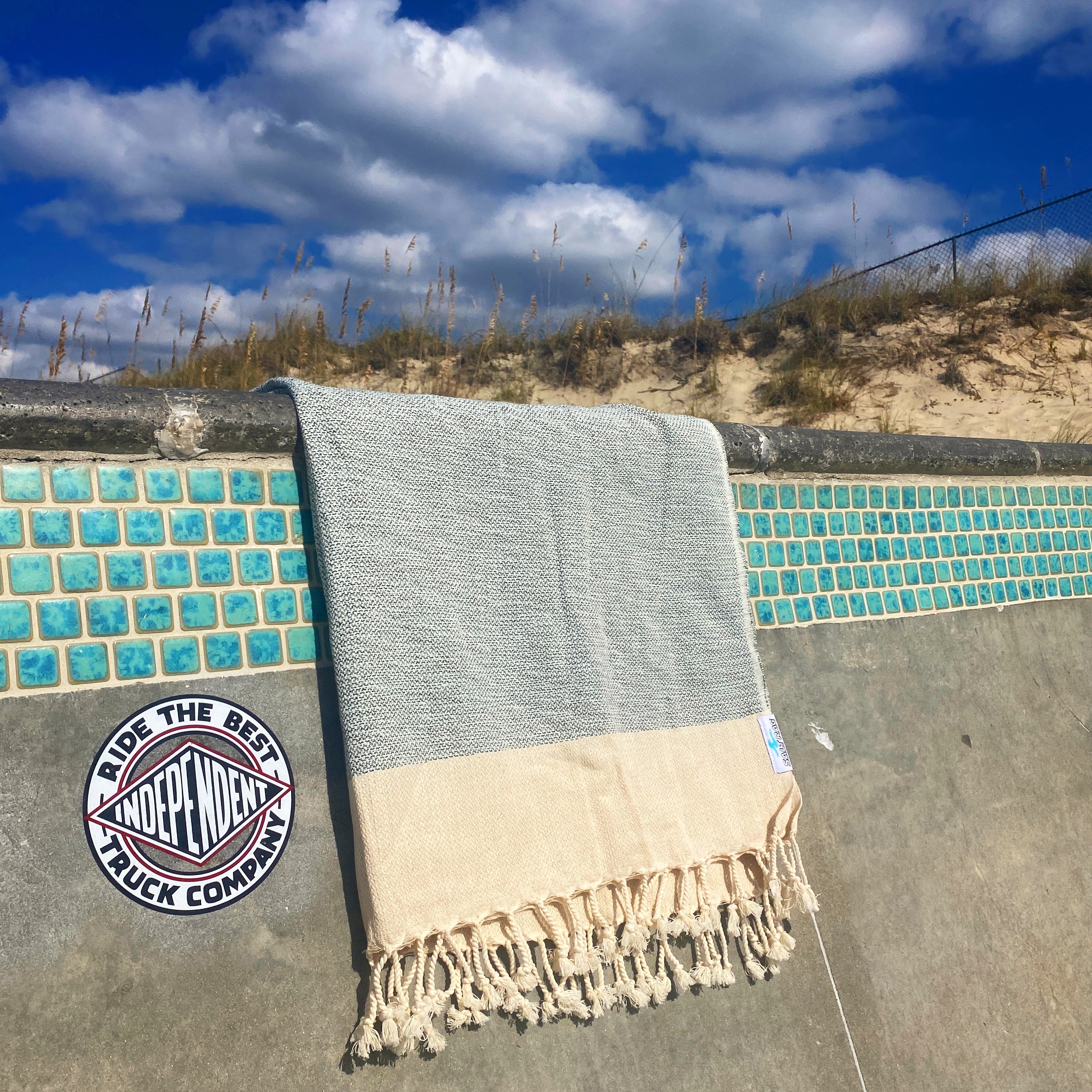 Grey Fishbone Rag - Turkish Beach Towel – Salt Rag Beach Towels